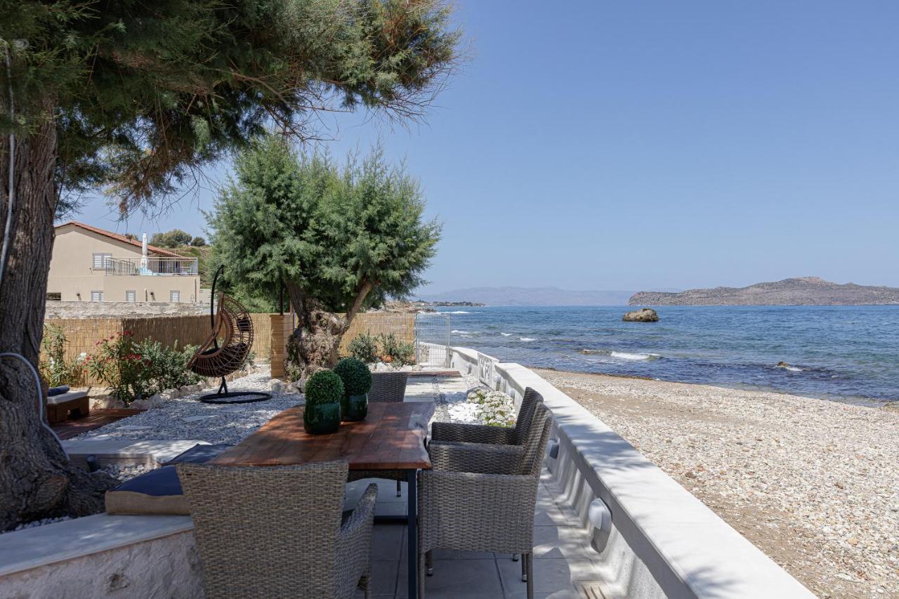 Villa Seashell -Wonderful Newly Renovated Villa On The Beach Galatás 외부 사진