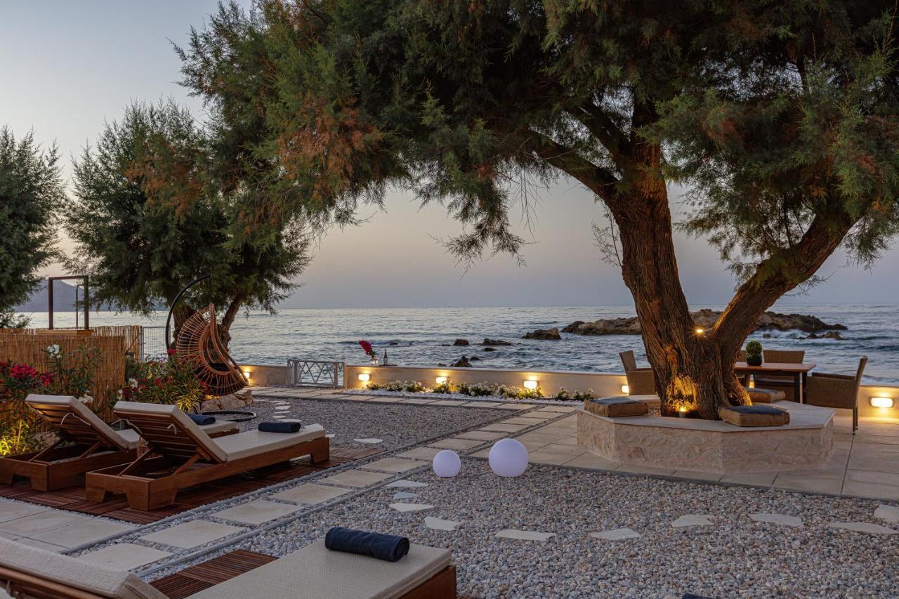 Villa Seashell -Wonderful Newly Renovated Villa On The Beach Galatás 외부 사진