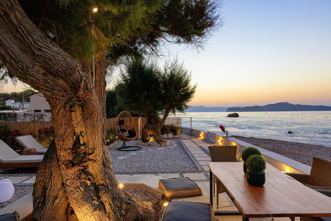 Villa Seashell -Wonderful Newly Renovated Villa On The Beach Galatás 외부 사진